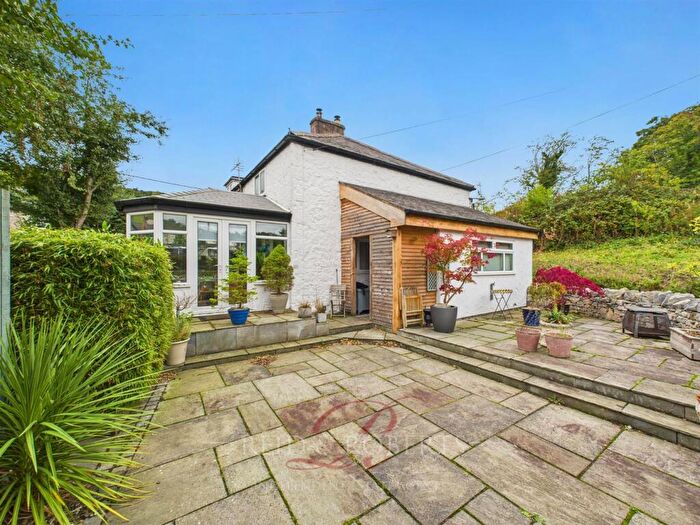 2 Bedroom Bungalow For Sale In Mill Terrace, Afonwen, CH7