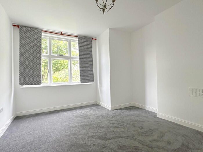 1 Bedroom Flat To Rent In Thyra Grove, Mapperley Park, NG3