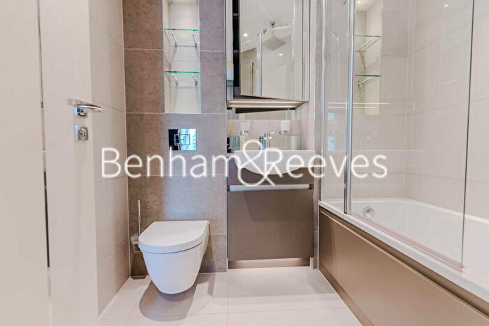 2 Bedroom Apartment To Rent In Duke Of Wellington Avenue, Royal Arsenal Riverside, SE18