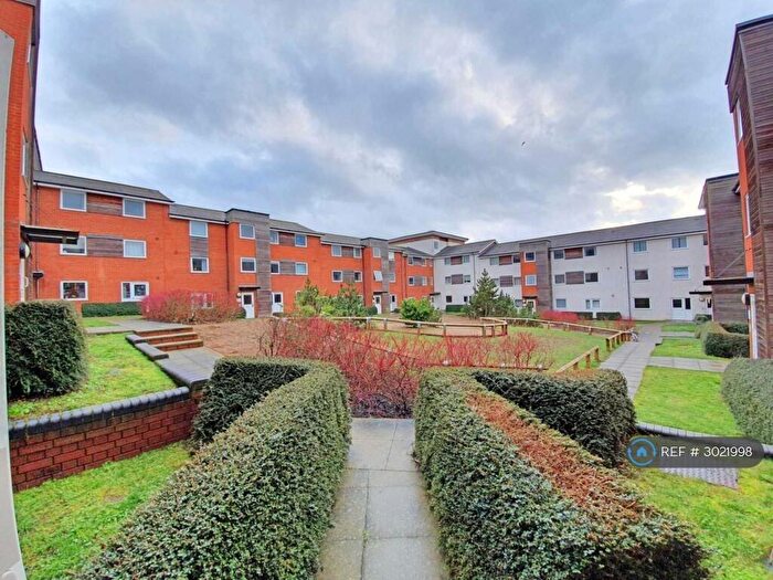 2 Bedroom Flat To Rent In Pownall Road, Ipswich, IP3