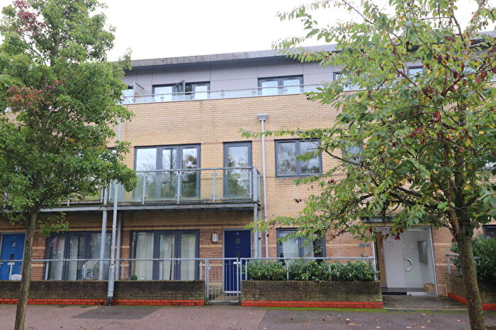 2 Bedroom Apartment To Rent In The Base - Brentwood, CM14