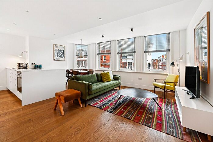 3 Bedroom Flat To Rent In Blandford Street, London, W1U