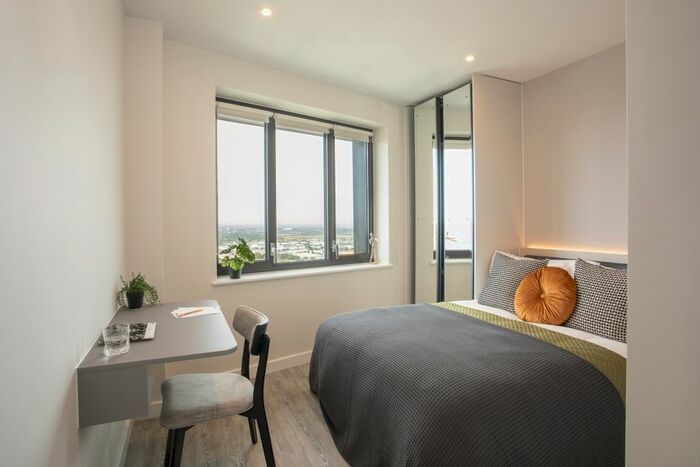 Studio To Rent In Enclave:Croydon, College Road, Croydon, CR0