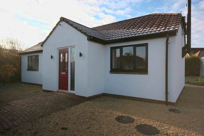 3 Bedroom Detached Bungalow To Rent In Zoons Road, Hucclecote, Gloucester, GL3