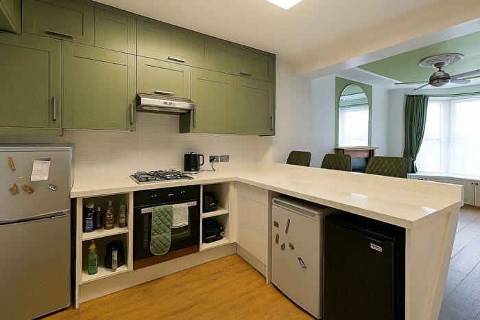 2 Bedroom End Of Terrace House To Rent In Falcon Street, London, E13