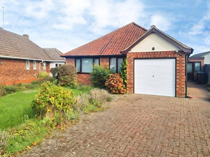 3 Bedroom Bungalow To Rent In Bromeswell Road, , Ipswich, IP4