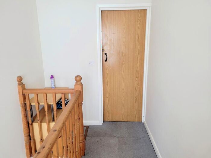 1 Bedroom Flat To Rent In Oxford Street, Coalville, LE67