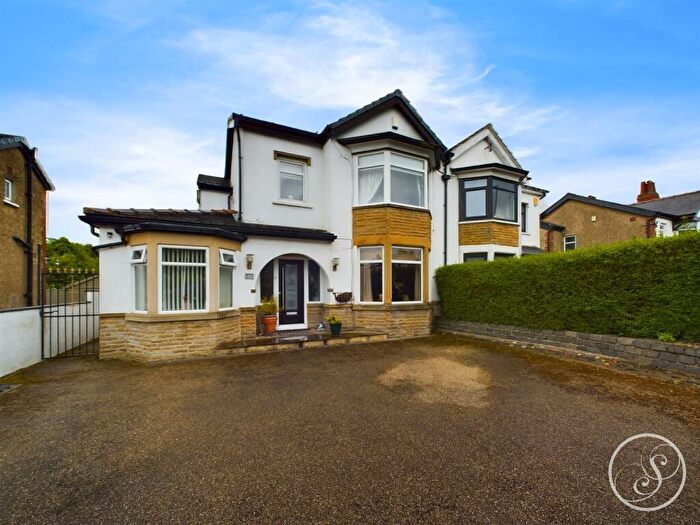 4 Bedroom Semi-Detached House To Rent In Selby Road, Whitkirk, Leeds, LS15