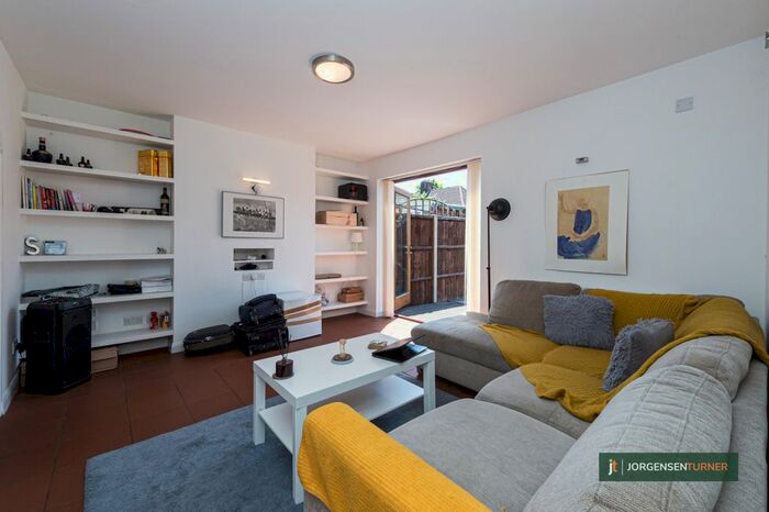 4 Bedroom End Of Terrace House To Rent In Viola Square, London, W12