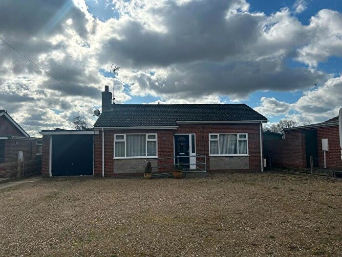 2 Bedroom Detached Bungalow For Sale In Main Road, PE11