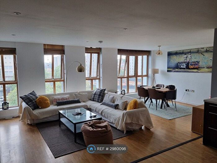2 Bedroom Flat To Rent In St James Barton, Bristol, BS1