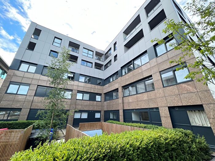 2 Bedroom Flat To Rent In Silbury Boulevard, Milton Keynes, MK9