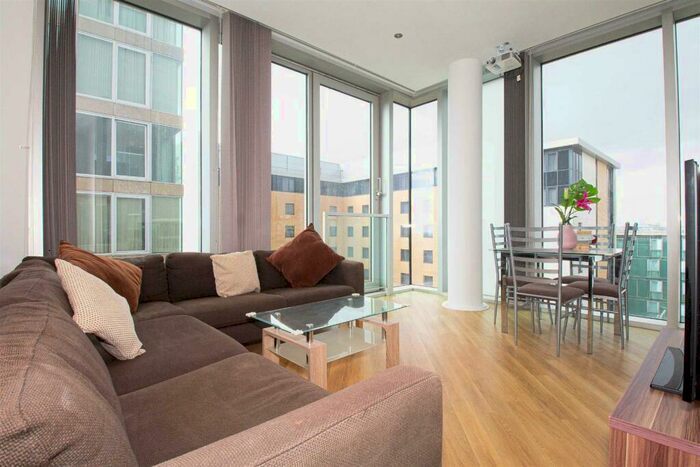 2 Bedroom Apartment To Rent In Carnegie House, Central Milton Keynes, MK9