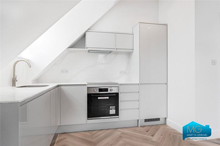 1 Bedroom Apartment To Rent In Gruneisen Road, London, N3
