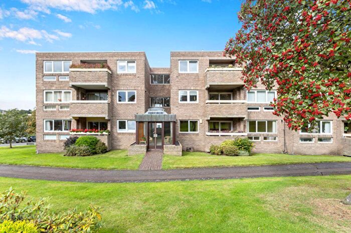 3 Bedroom Flat For Sale In / Craigleith Avenue South, Ravelston, Edinburgh, EH4