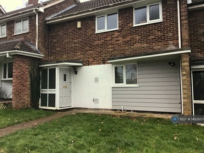 2 Bedroom Terraced House To Rent In Claydon Crescent, Basildon, SS14