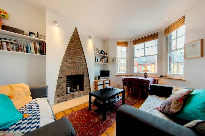2 Bedroom Flat To Rent In Endymion Road, London, SW2