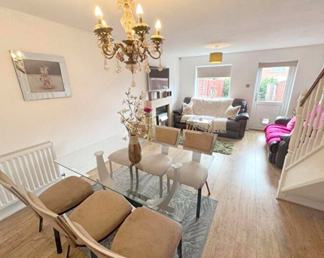 2 Bedroom Terraced House To Rent In Brancaster Drive, Mill Hill, NW7
