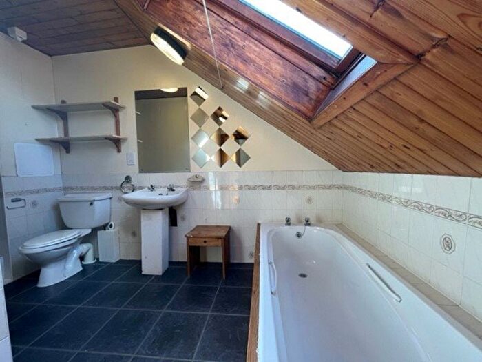 1 Bedroom Flat To Rent In Dudhope Street, Dundee, DD1