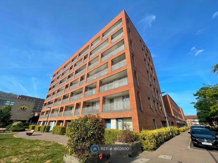 1 Bedroom Flat To Rent In Maddison Court, London, E16