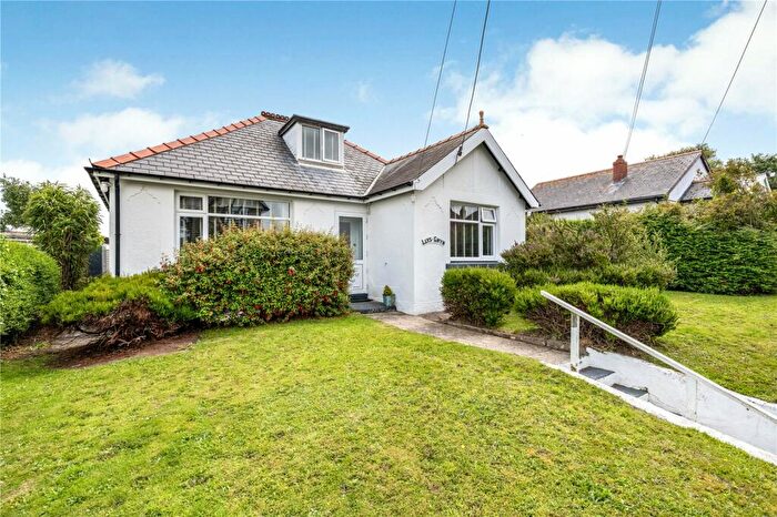 4 Bedroom Bungalow For Sale In Aberporth, Cardigan, Ceredigion, SA43