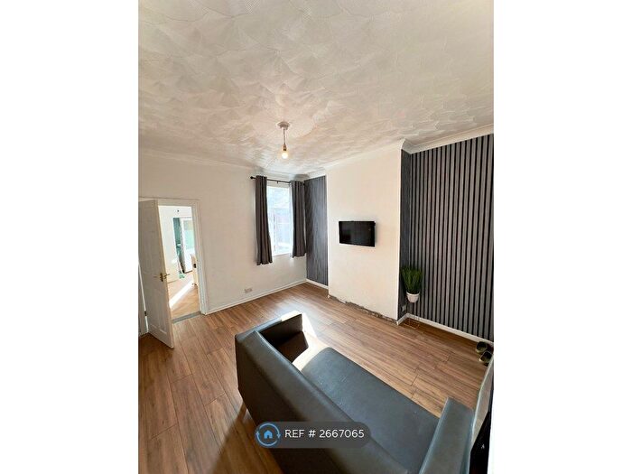 2 Bedroom Terraced House To Rent In Nelson Street, Stoke-On-Trent, ST4