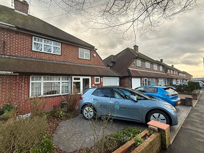 3 Bedroom Semi Detached House To Rent In Cedar Avenue, Ruislip, Middlesex, HA4