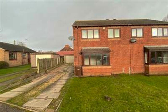 3 Bedroom Semi-Detached House To Rent In Park Lane, Dinnington, S25.