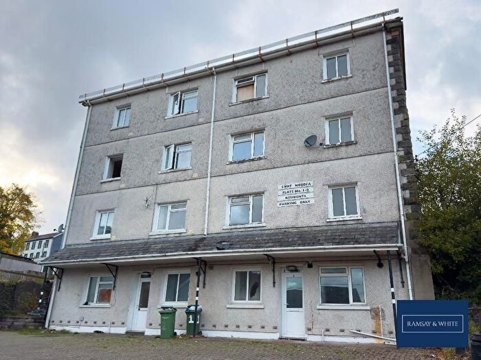 1 Bedroom Flat To Rent In Godreaman Street, Aberdare, CF44