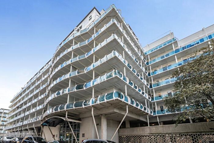 2 Bedroom Apartment To Rent In Lyon Road London, HA1