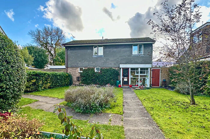 4 Bedroom Detached House For Sale In Newnham Green, Crowmarsh Gifford, OX10