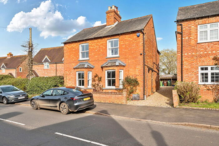 5 Bedroom Detached House For Sale In High Street South, Stewkley, LU7