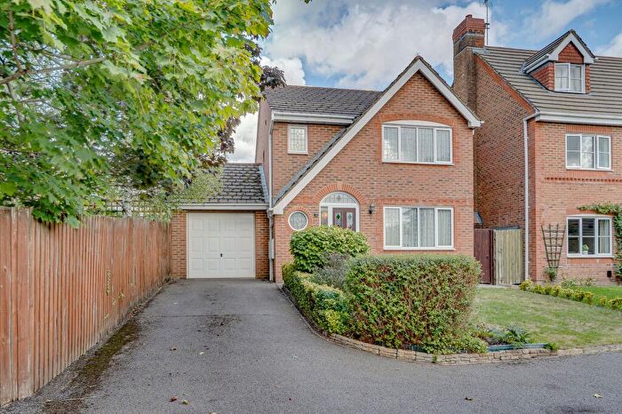 3 Bedroom Detached House For Sale In Morgan Le Fay Drive, Chandler's Ford, SO53