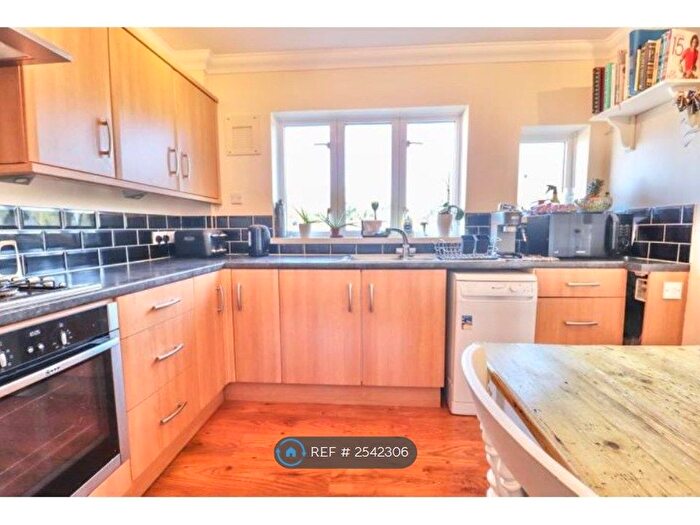 2 Bedroom Maisonette To Rent In Patricia Road, Norwich, NR1