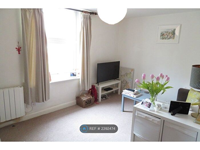 1 Bedroom Flat To Rent In The Walk, Winchester, SO22