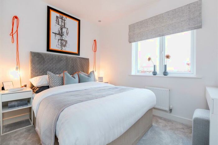 2 Bedroom Terraced House For Sale In Bishopton Lane, Stratford-Upon-Avon, CV37