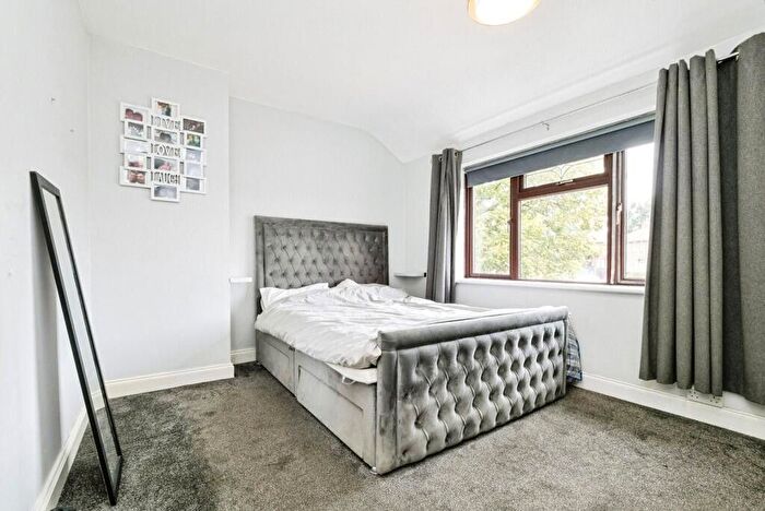 3 Bedroom Semi-Detached House To Rent In Hall Avenue, Aveley, South Ockendon, Essex, RM15