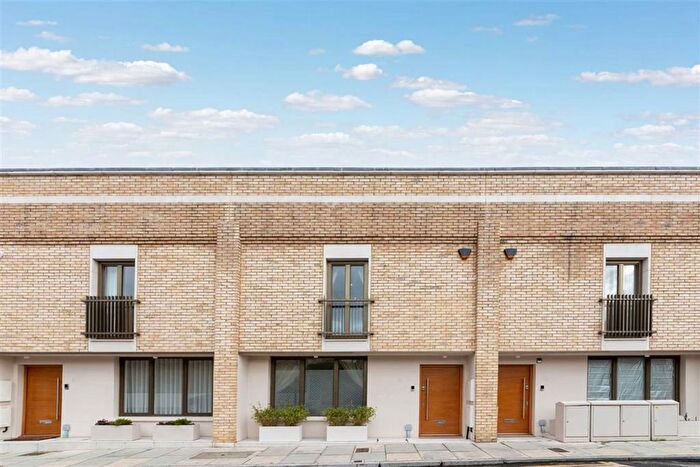 4 Bedroom Property To Rent In Hyde Vale, London, SE10