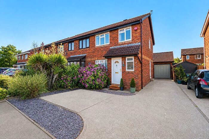 3 Bedroom Semi-Detached House For Sale In Walford Avenue, North Worle - Great Location, BS22