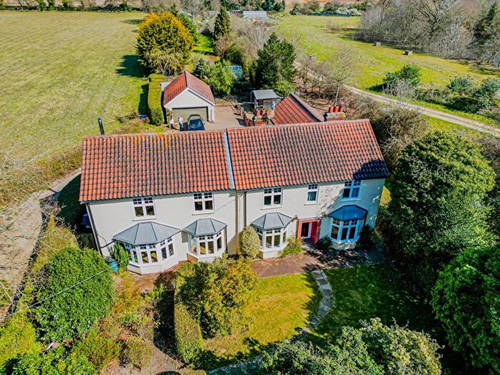 4 Bedroom Detached House For Sale In Crown Lane North, Ardleigh, CO7