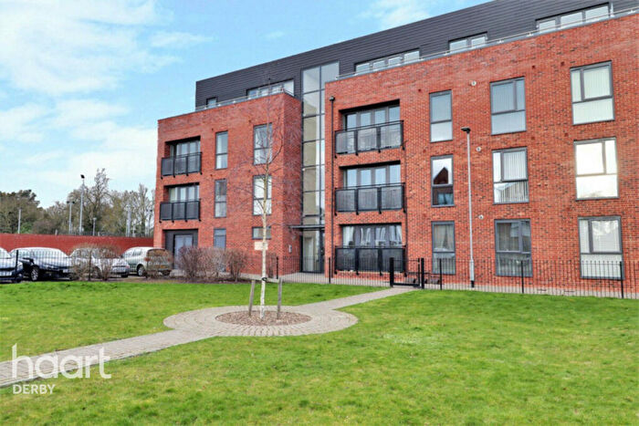 2 Bedroom Apartment For Sale In Cambridge House, Somerset Close, DE22