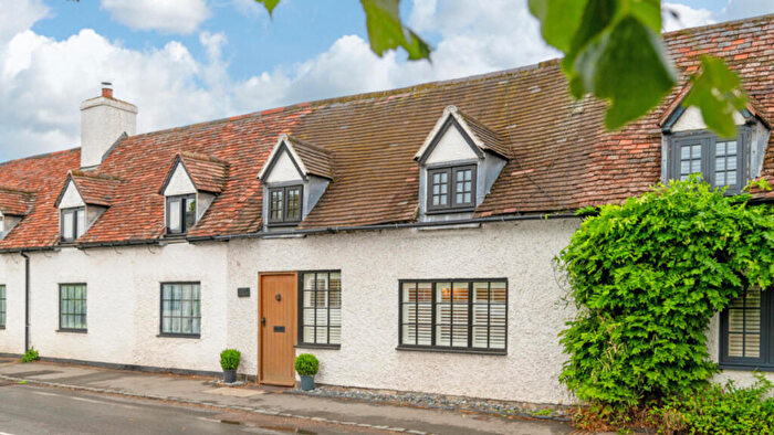 3 Bedroom Cottage For Sale In Southam Road, Dunchurch, Rugby, CV22