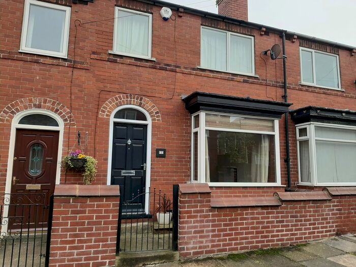 2 Bedroom Terraced House To Rent In Westholme Road, Balby, Doncaster, DN4