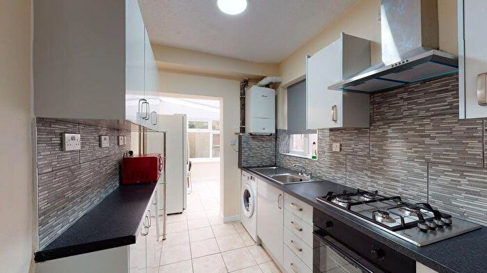 4 Bedroom House To Rent In Lottie Road, Selly Oak, B29