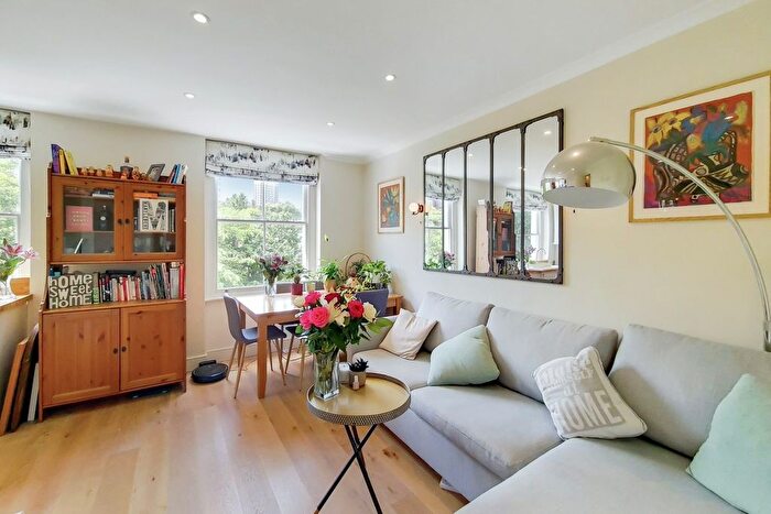 2 Bedroom Flat To Rent In Cosway Street, Marylebone, London, NW1