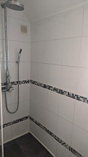 2 Bedroom Cottage For Sale In St Thomas Street, Wells, BA5