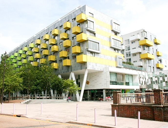 1 Bedroom Flat To Rent In Arboretum Place, Barking, IG11