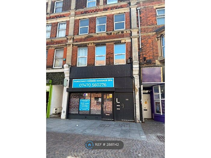 2 Bedroom Flat To Rent In Guildhall St, Folkestone, CT20