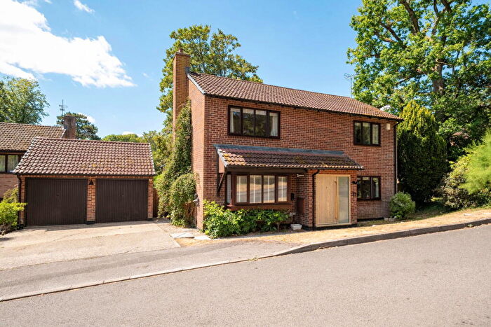 4 Bedroom Detached House For Sale In Kings Walk, Whitchurch, RG28