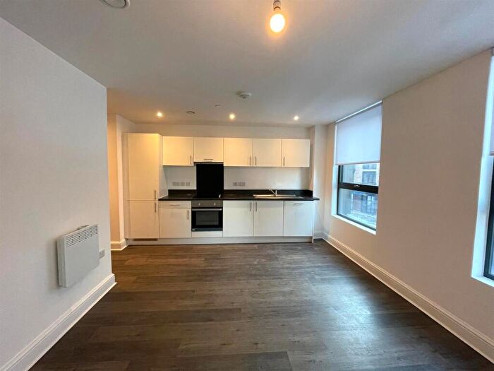 1 Bedroom Apartment To Rent In Leigh Street, High Wycombe, HP11